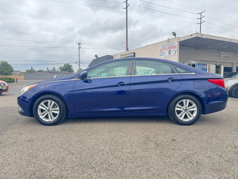 Used 2011 Hyundai Sonata GLS FWD image 4