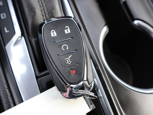 Used 2019 Chevrolet Equinox Premier image 40