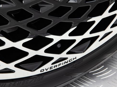 Used 2026 Land Rover Range Rover SE image 16