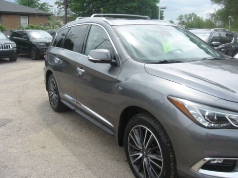 Used 2017 INFINITI QX60 AWD image 3