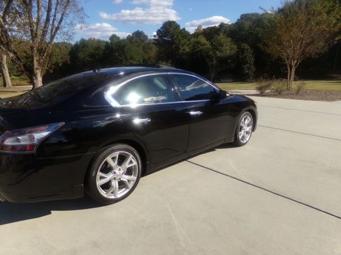 Used 2012 Nissan Maxima SV image 6
