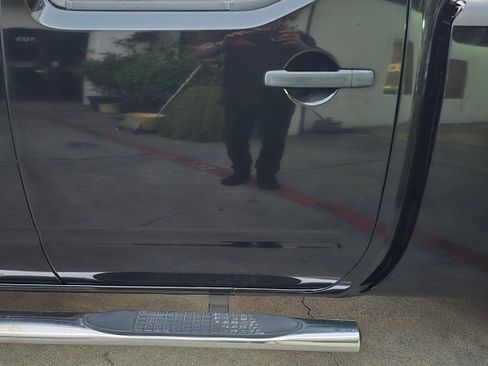 Used 2012 Nissan Frontier SV image 49