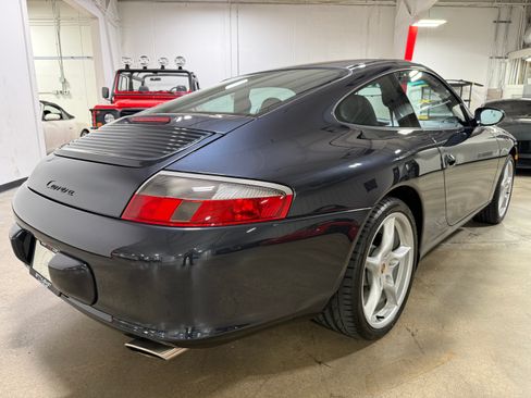 Used 2004 Porsche 911 Coupe 2 wheel drive image 5