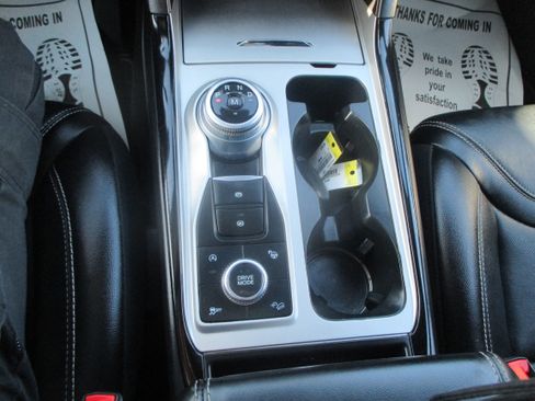 Used 2021 Ford Explorer 4WD ST image 9