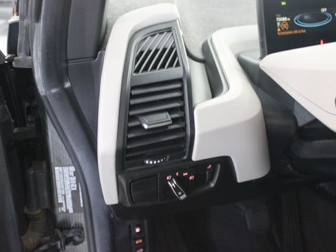 Used 2016 BMW i3 w/ Range Extender RWD image 17