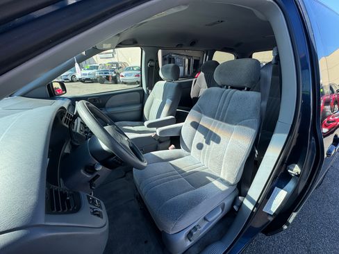 Used 2003 Toyota Sienna CE image 14