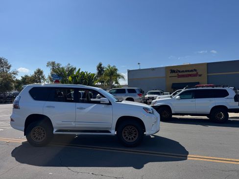 Used 2019 Lexus GX 460 Luxury image 20