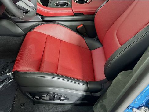 New 2026 Porsche Taycan 4S image 22