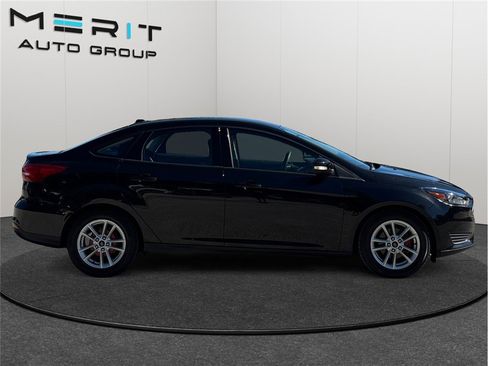 Used 2015 Ford Focus SE image 10
