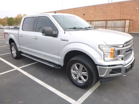 Used 2019 Ford F150 XLT image 4