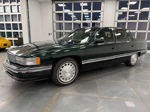 Used 1996 Cadillac De Ville image 10