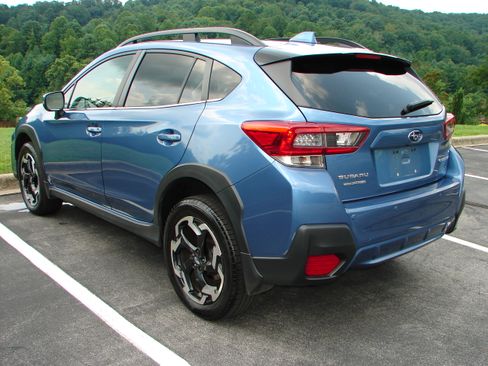 Used 2021 Subaru Crosstrek 2.5i Limited AWD/4WD image 13