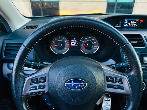 Used 2014 Subaru Forester 2.5i Limited AWD/4WD image 35