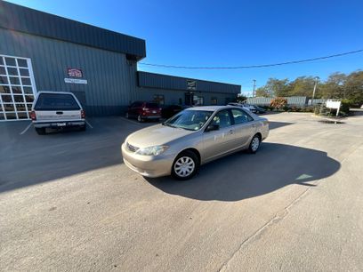 Used 2006 Toyota Camry LE