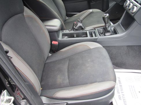 Used 2017 Subaru Crosstrek 2.0i Premium AWD/4WD image 18