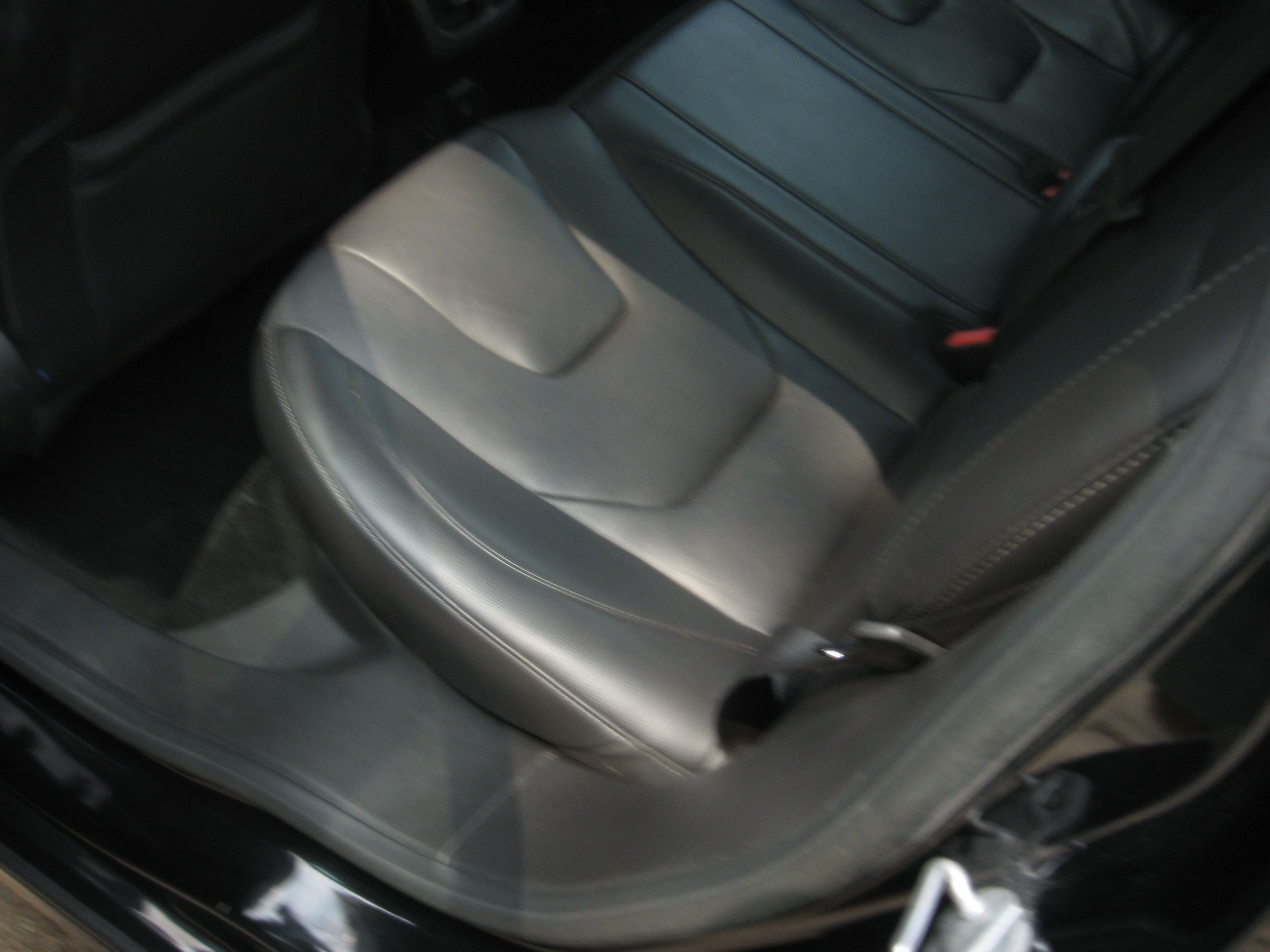 Used 2016 Ford Fusion Titanium Hybrid FWD image 7