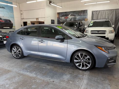Used 2021 Toyota Corolla SE Sedan w/ Premium Package FWD image 10
