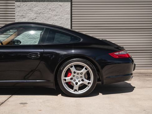 Used 2008 Porsche 911 Carrera S image 17