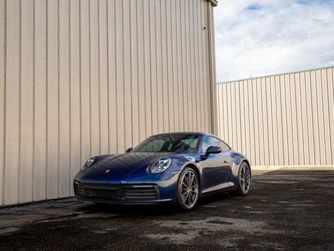 Used 2021 Porsche 911 Carrera image 9