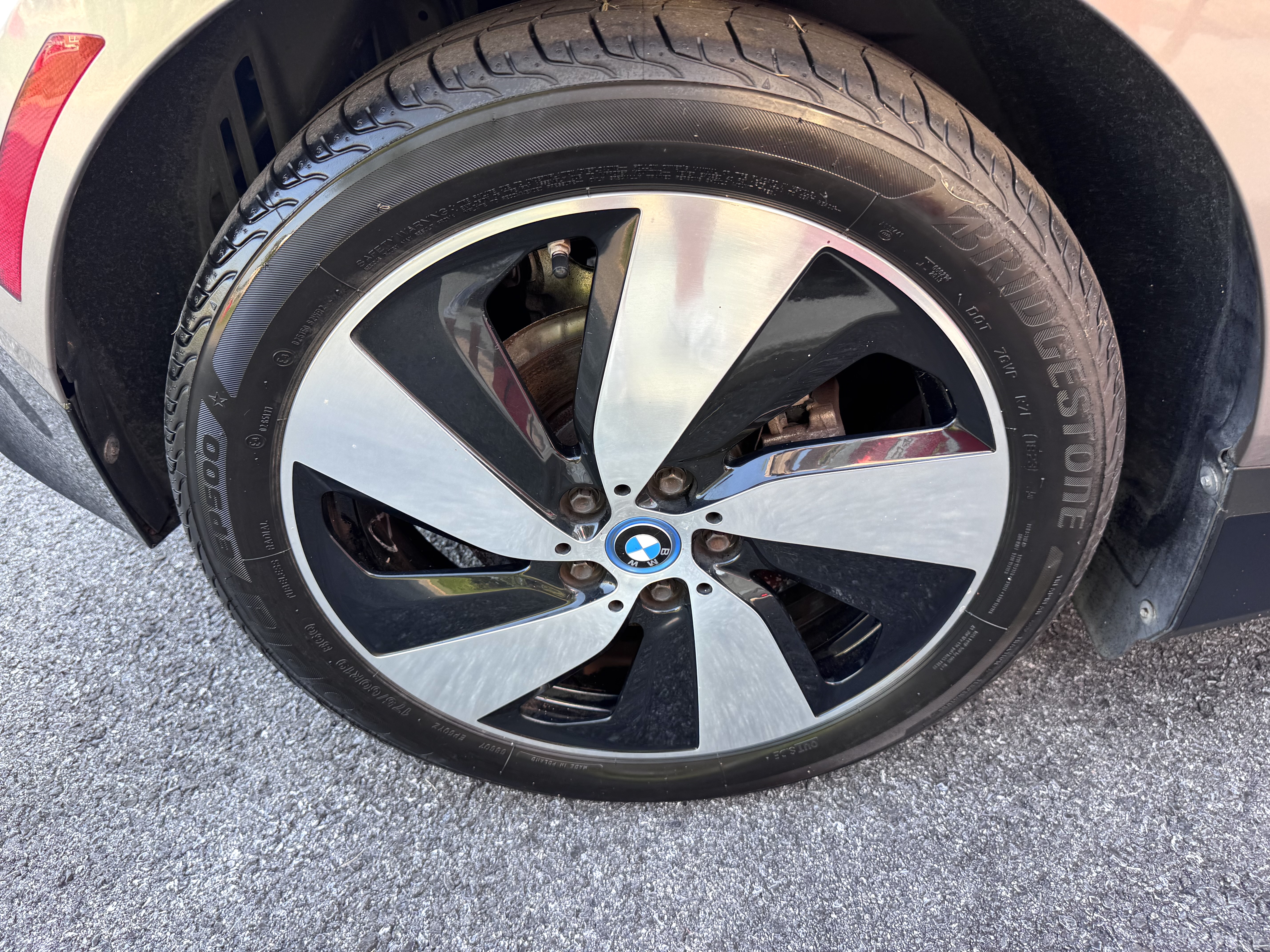 Used 2014 BMW i3 RWD image 12