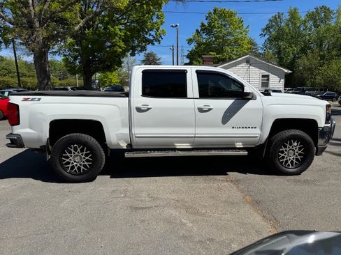 Used 2016 Chevrolet Silverado 1500 LT image 6