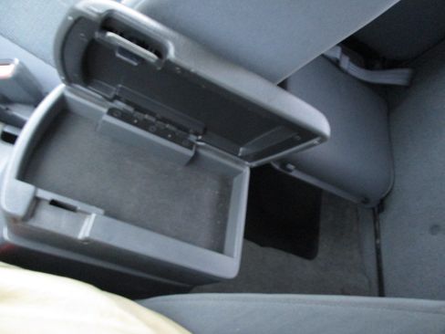 Used 2002 Nissan Frontier XE image 31