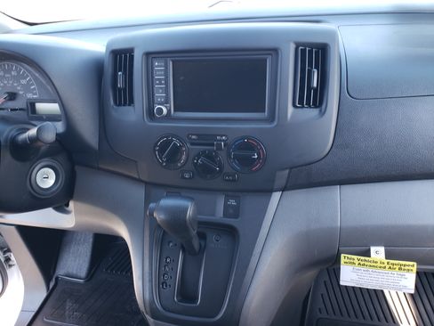Used 2021 Nissan NV200 SV image 15