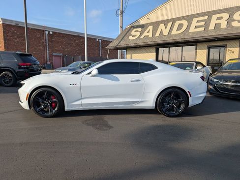 Used 2024 Chevrolet Camaro LT image 2