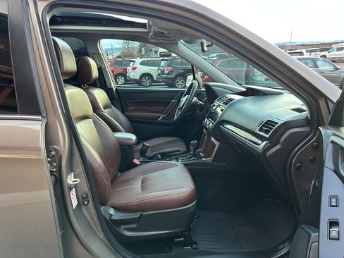 Used 2017 Subaru Forester 2.5i Touring image 10