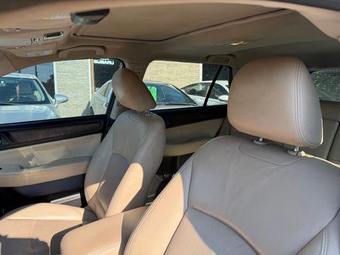 Used 2018 Subaru Outback 2.5i Limited AWD/4WD image 13