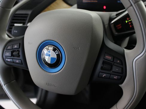 Used 2015 BMW i3 image 30
