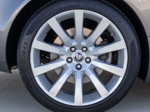 Used 2008 Jaguar XK image 25