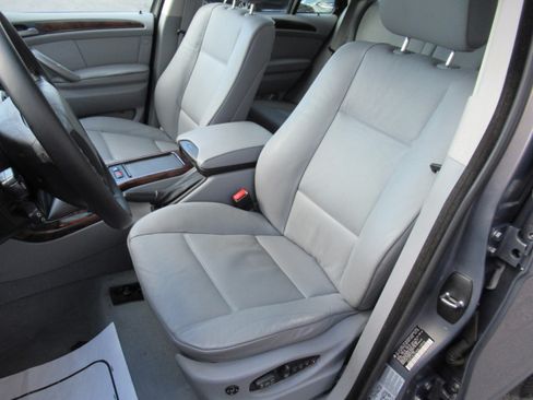 Used 2006 BMW X5 3.0i image 16