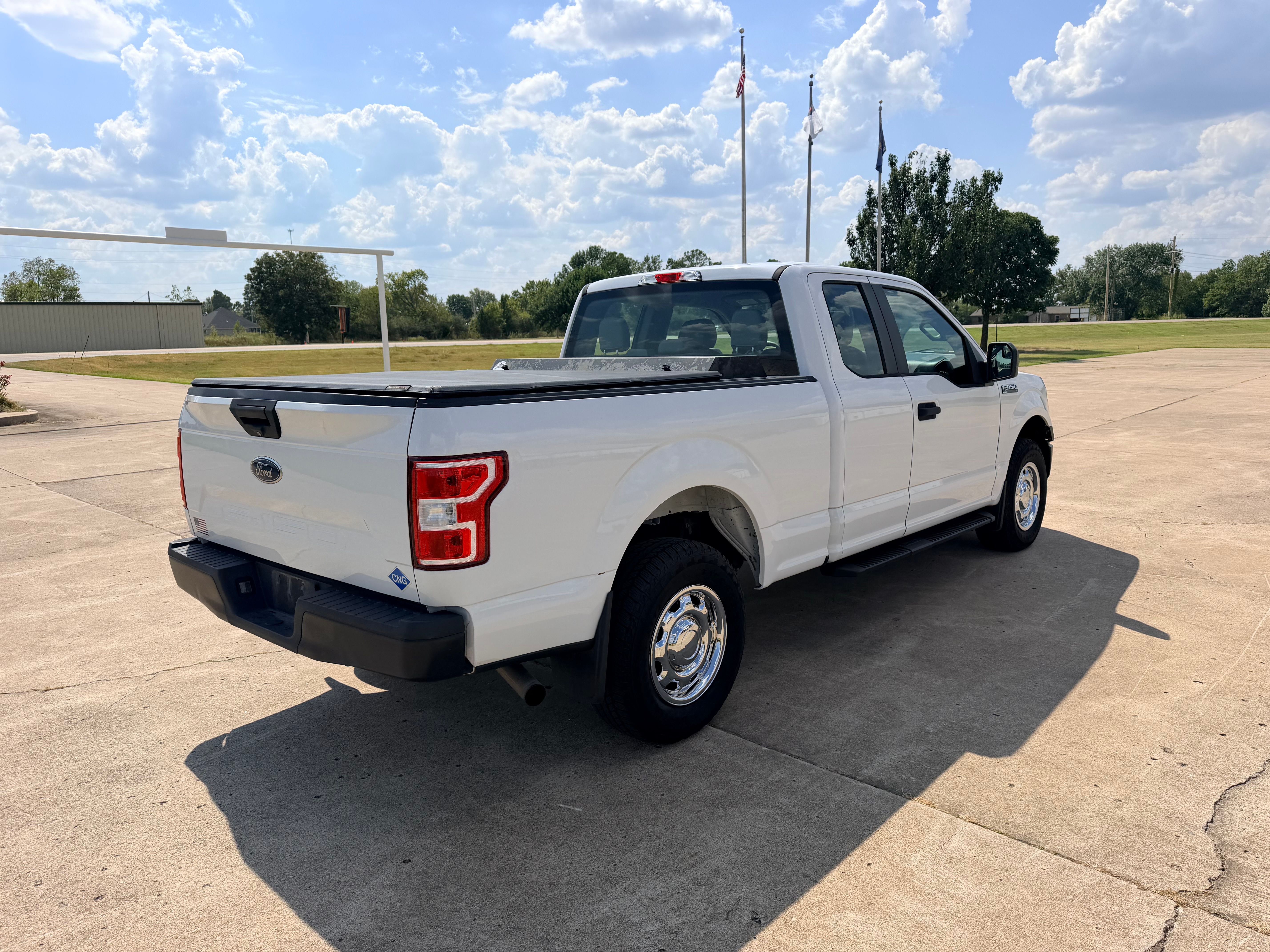 Used 2019 Ford F150 4x4 XL image 5