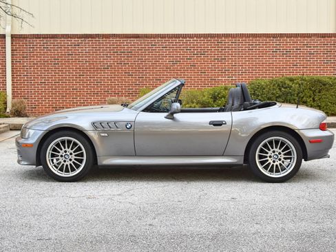 Used 2002 BMW Z3 3.0i image 1