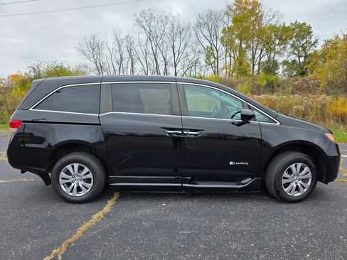 Used 2016 Honda Odyssey EX-L image 6