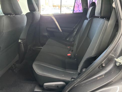 Used 2013 Toyota RAV4 XLE image 12