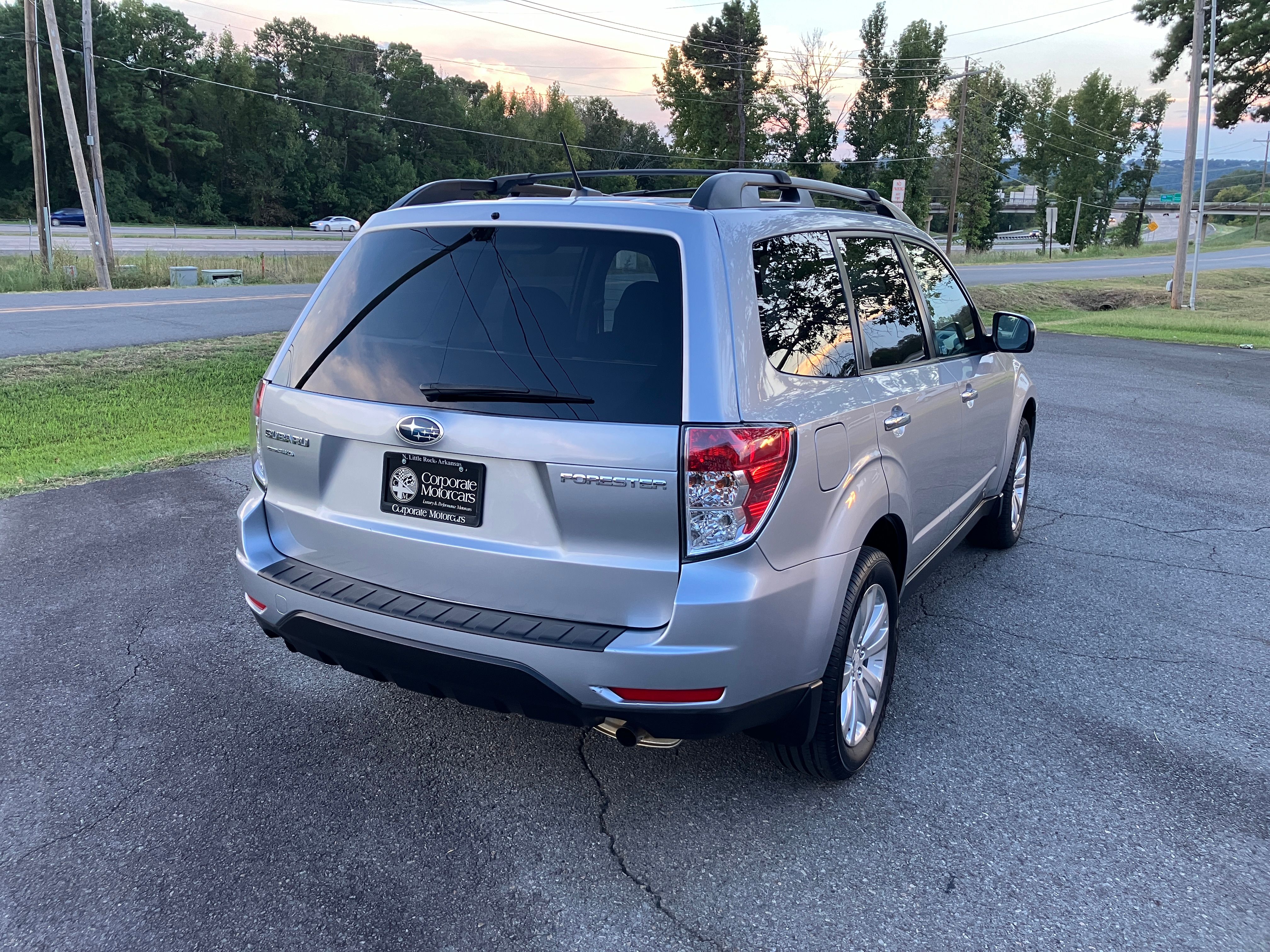 Used 2012 Subaru Forester 2.5X Premium AWD/4WD image 4