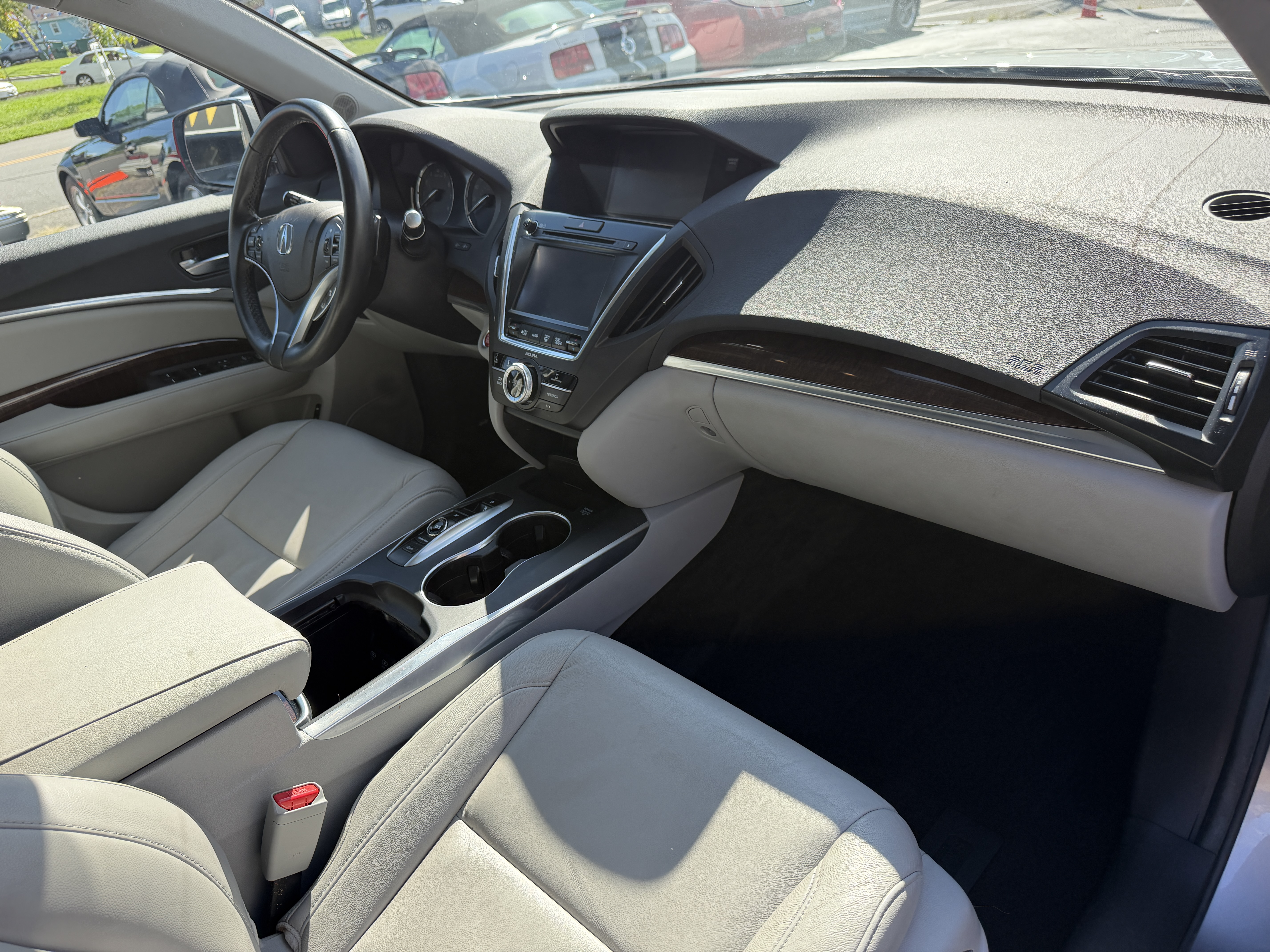 Used 2020 Acura MDX SH-AWD image 23
