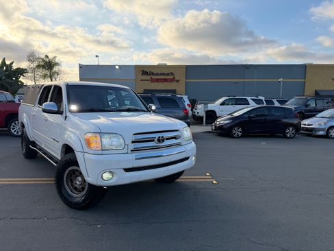 Used 2005 Toyota Tundra SR5 image 1
