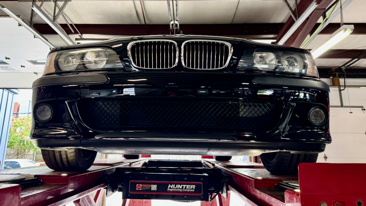 Used 2000 BMW M5 UNAVAIL RWD image 52