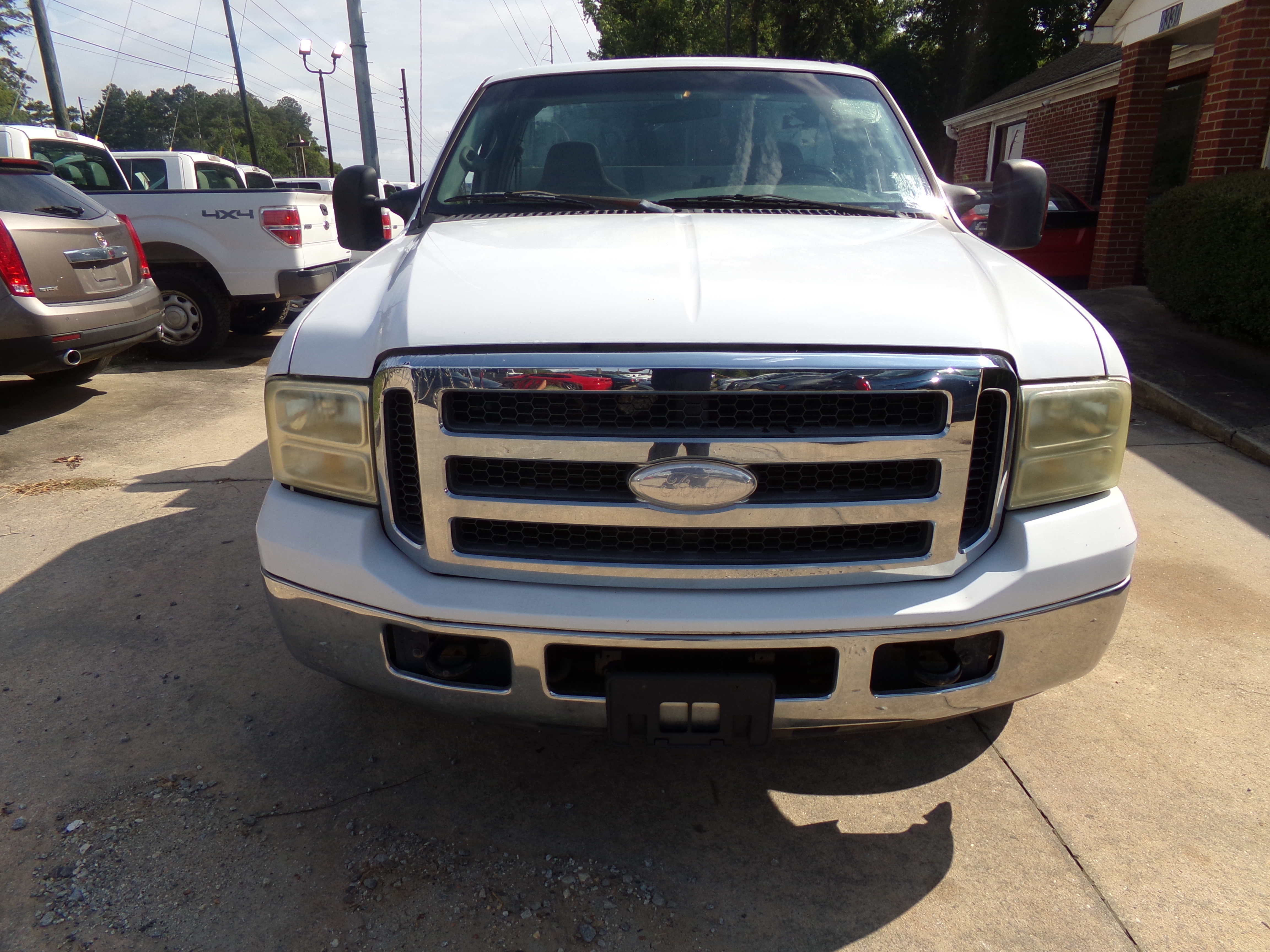 Used 2006 Ford F250 2WD Regular Cab Super Duty image 2