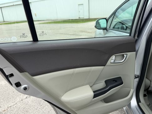 Used 2012 Honda Civic EX-L Sedan image 18