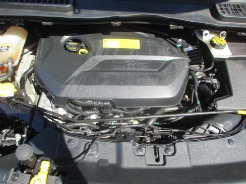 Used 2013 Ford Escape SEL image 20