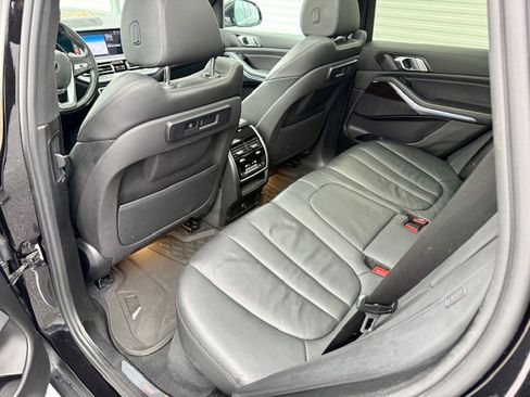 Used 2019 BMW X5 xDrive40i image 16