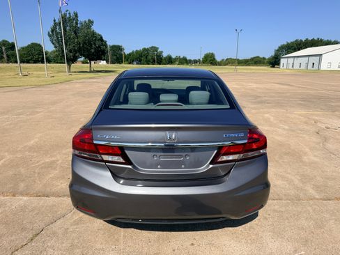 Used 2015 Honda Civic Natural Gas Sedan image 6