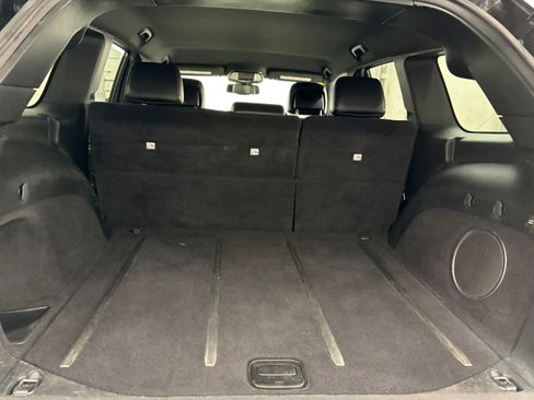 Used 2014 Jeep Grand Cherokee 4WD Limited image 14