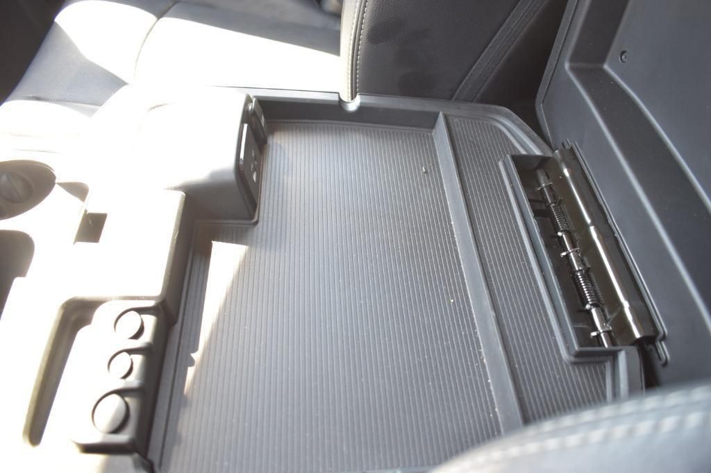 Used 2017 RAM 3500 Laramie RWD image 14