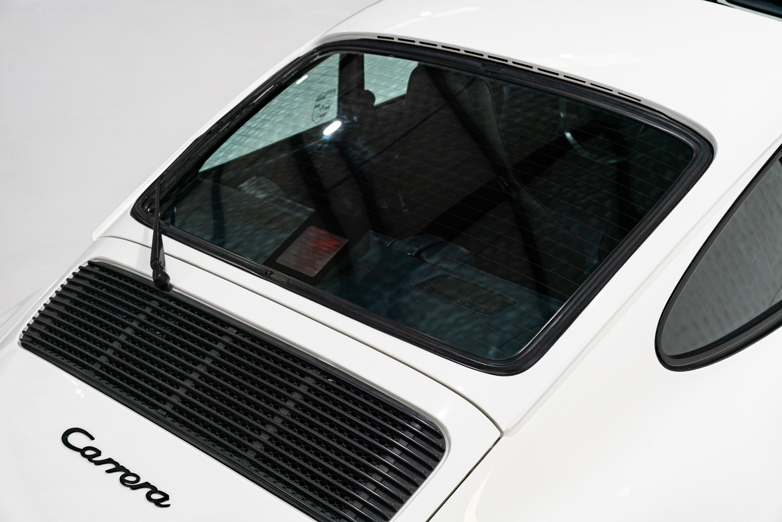 Used 1987 Porsche 911 Carrera Coupe RWD image 49
