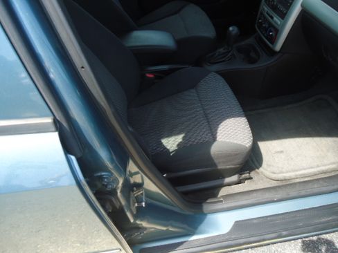 Used 2009 Chevrolet Cobalt LT Sedan FWD image 4